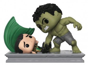 Avengers Movie - Hulk Smashing Loki US Exclusive Movie Moments Pop! Vinyl